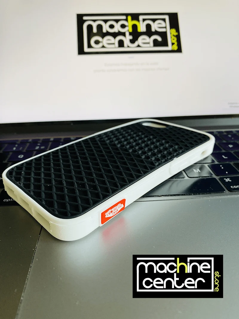 Carcasa Vans off the wall negra con blanco
