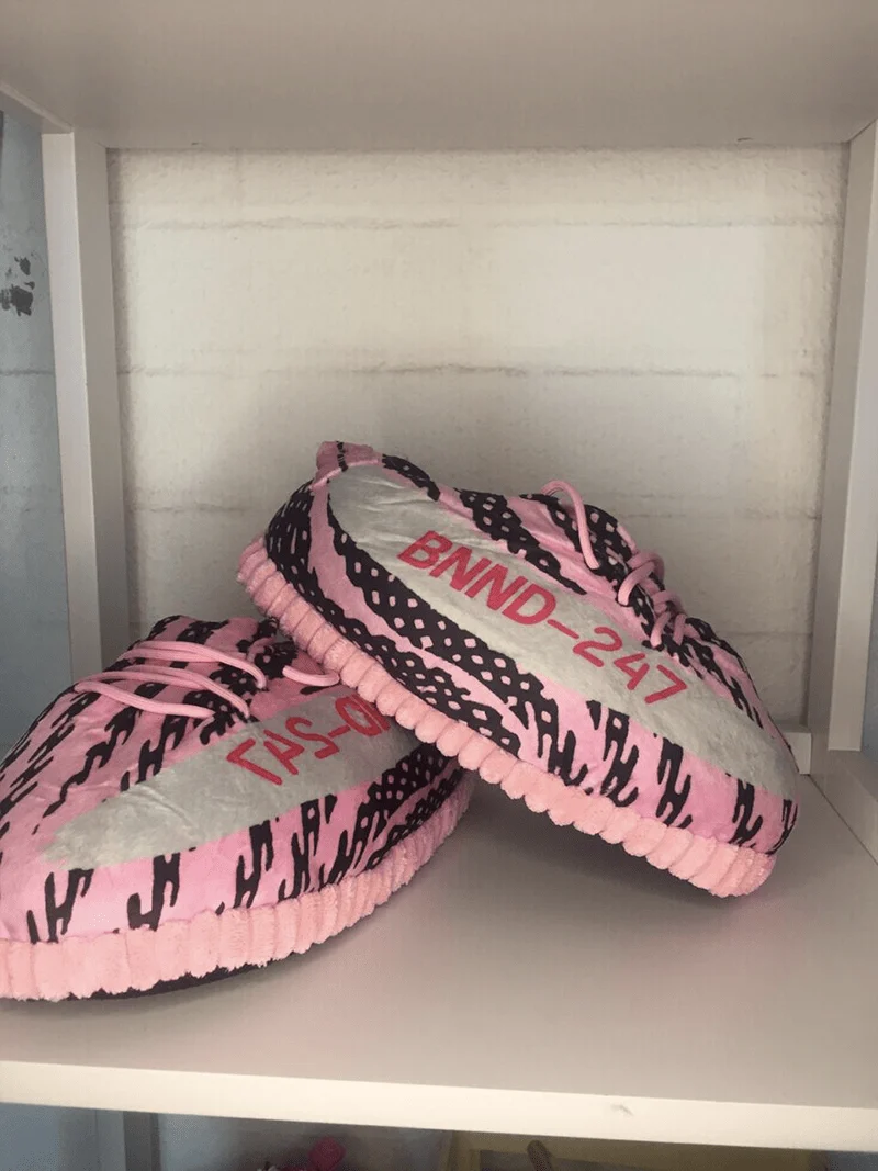 Pantuflas Adidas yeezy 350 v2 clay