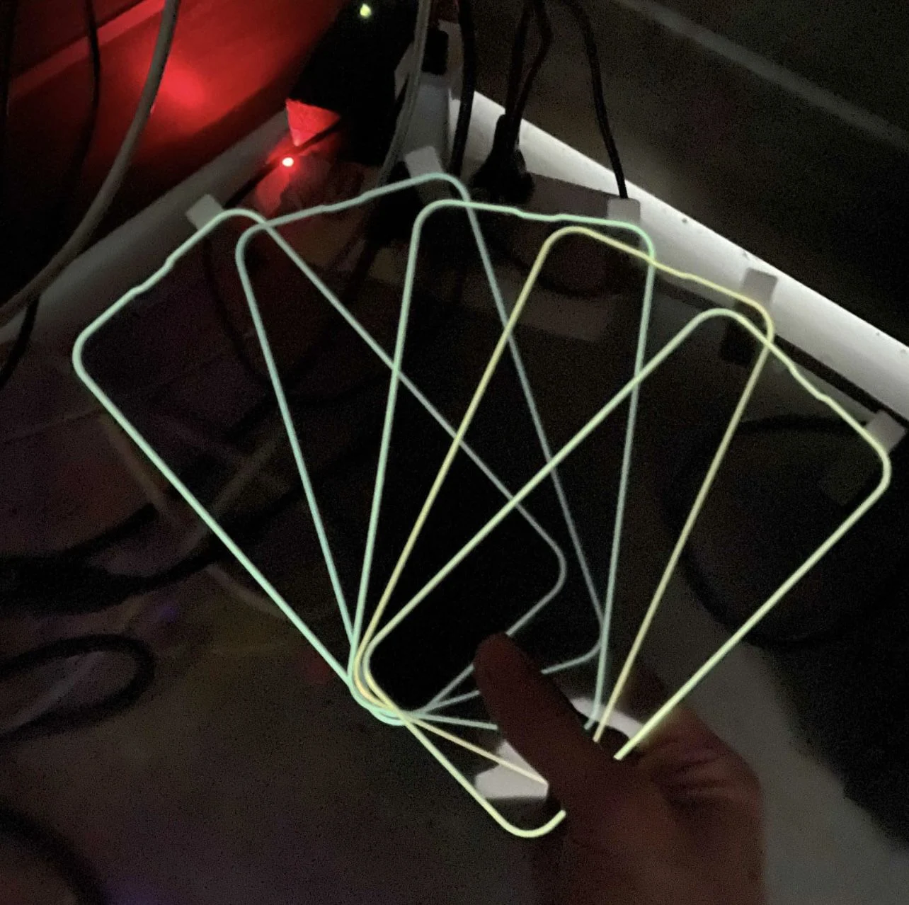 Mica de vidrio Fluor - 5 colores - iPhone 15 Plus - Imagen 2