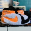 Pantuflas Nike Retro 1 orange